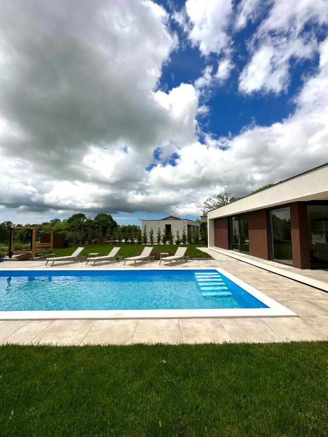 Villa Moderna San Lorenzo Orbanići Exterior foto